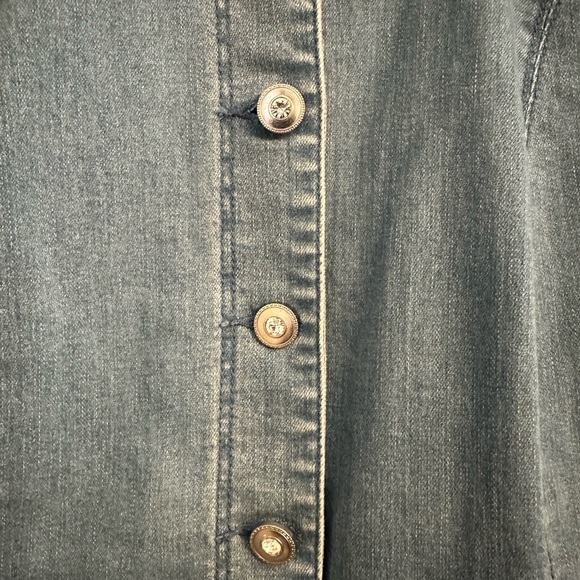 Denim Cinched Waste denim Shirt   - Studio Park - Picture 2 of 4